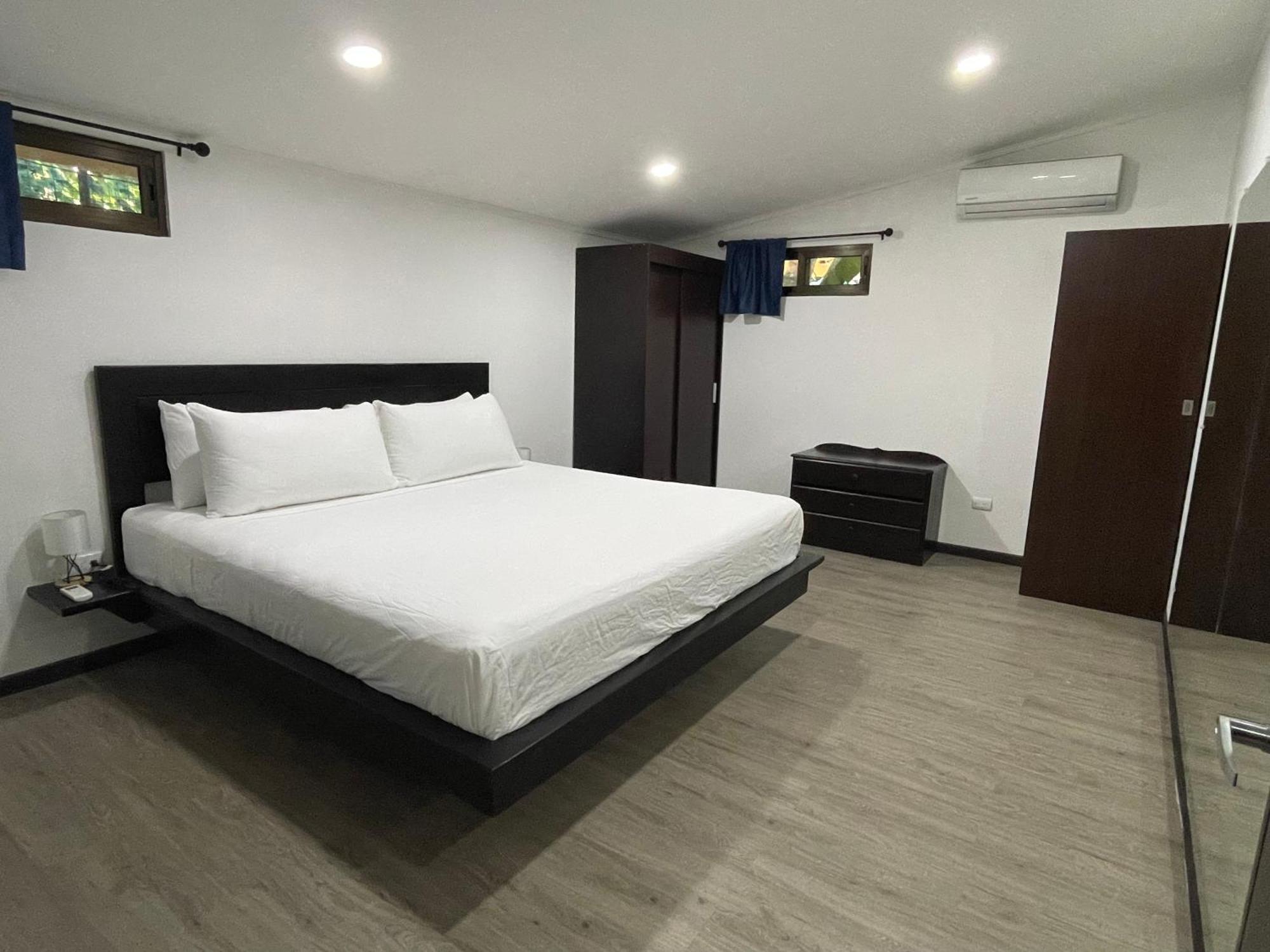 Fuego Lodge Playa Santa Teresa  Zewnętrze zdjęcie