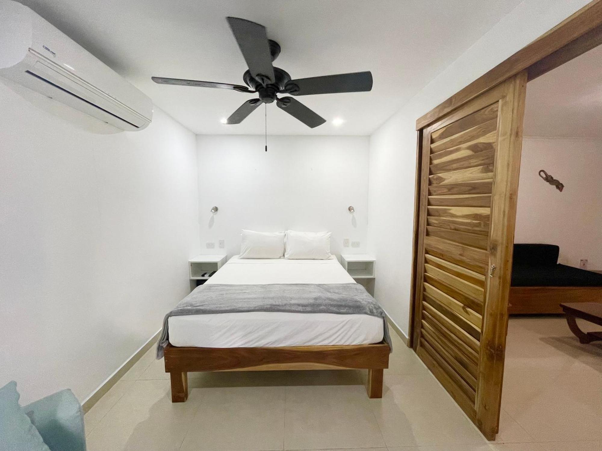 Fuego Lodge Playa Santa Teresa  Zewnętrze zdjęcie